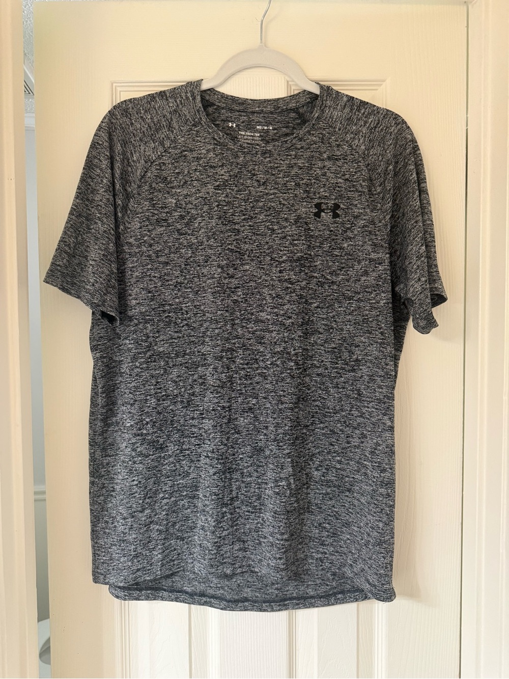 Under Armour Men’s Black Heather Short-Sleeve Performance Tee